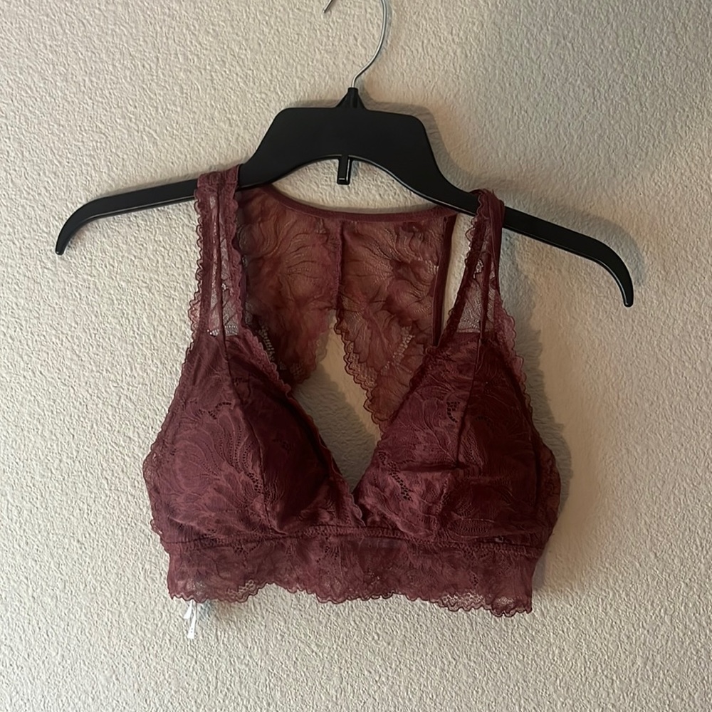 Lace Bralette with Keyhole Back